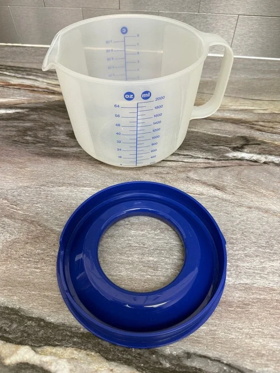 Tupperware Mix n Store - Picture 3 of 7